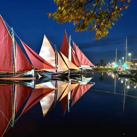 Appartement Seaside Garden Sanctuary