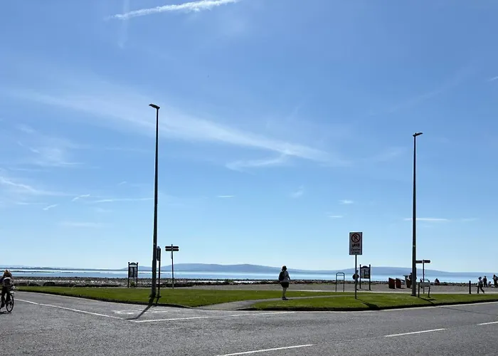 公寓 Seaside Garden Sanctuary 戈尔韦